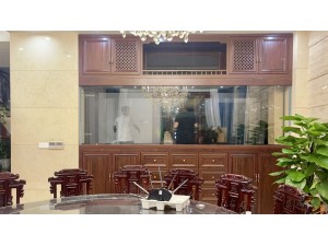 金海王實(shí)景案例圖-全鋁定制酒柜3.66米